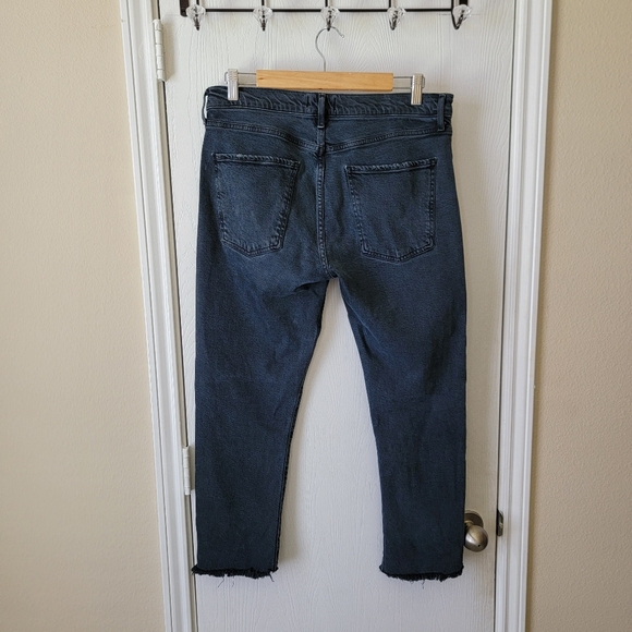 AGOLDE Toni Ankle Fray Hem Jeans - Picture 3 of 10